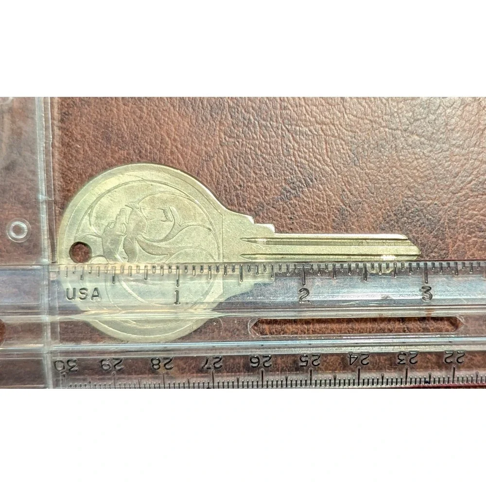 Vintage MGM Grand Hotel Casino Lion Las Vegas Room Key Room 733 Rare Collector‎